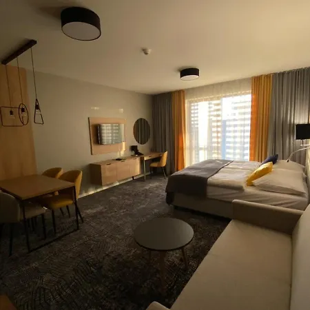 Family - Free Pool Apartment Bešeňová